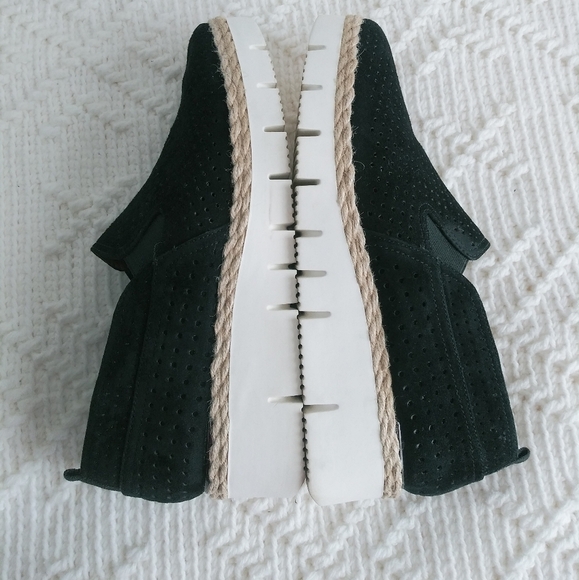 Franco Sarto Shoes - Picture 7 of 9